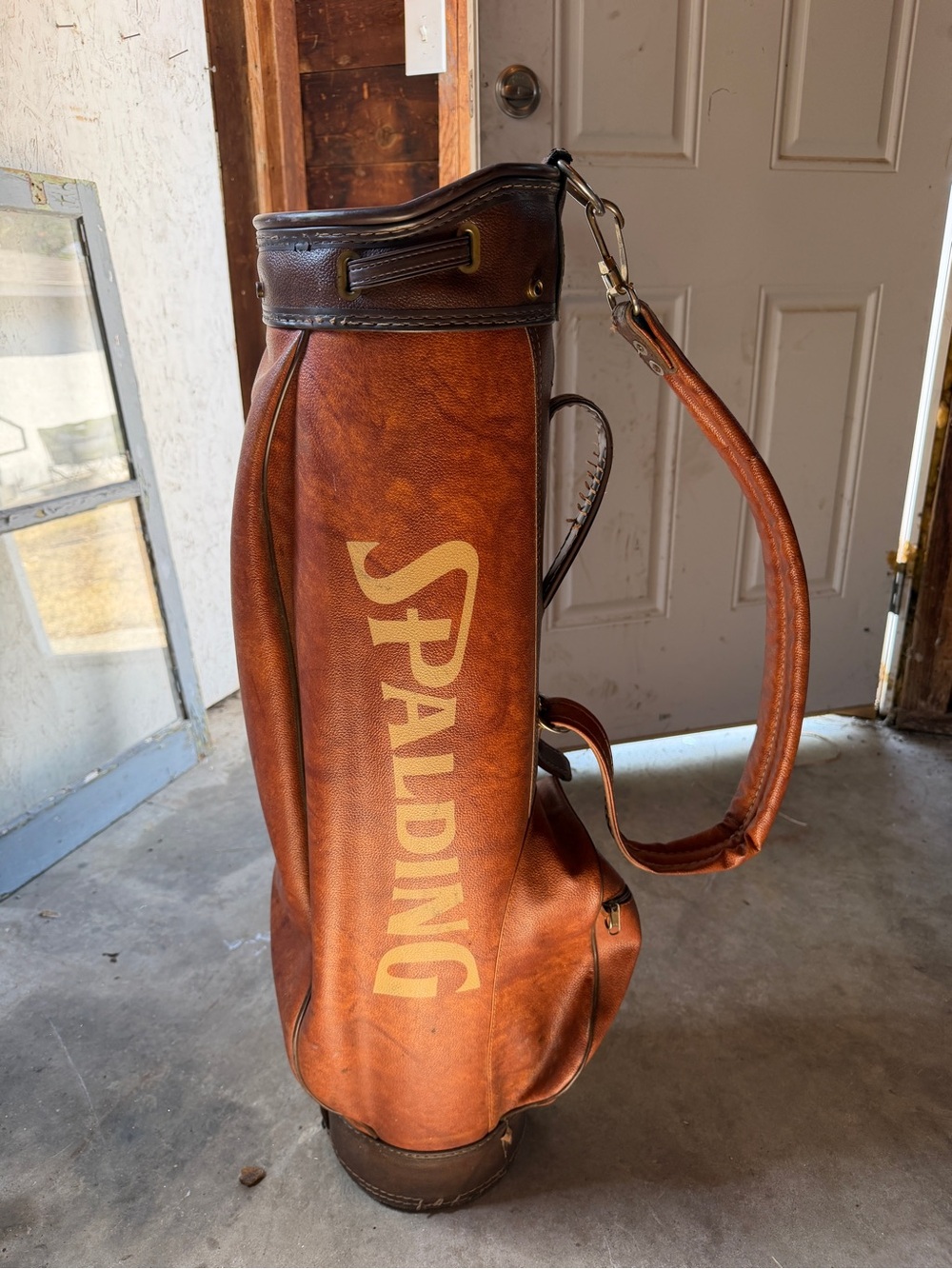 Spalding Men's Brown Leather-Style Golf Carry Bag